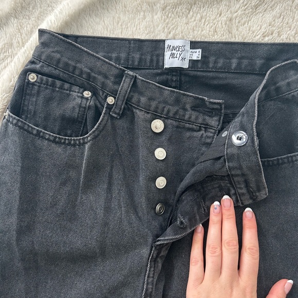 Princess Polly Asymmetric straight leg jeans - Picture 3 of 5